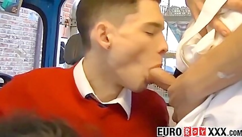 Euro Twink Anal Threesome Ends With A Huge Warm Cumload
