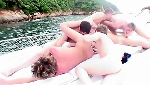 teens 18+ In Paradise